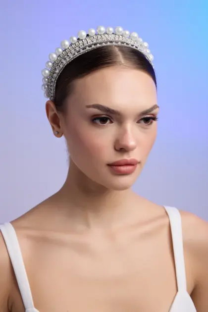 Bianca Taç incili gelin tacı