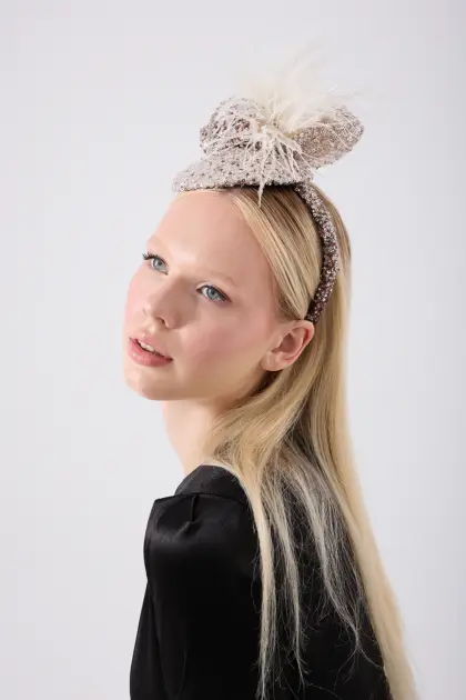 Brunella Gelin Şapkası