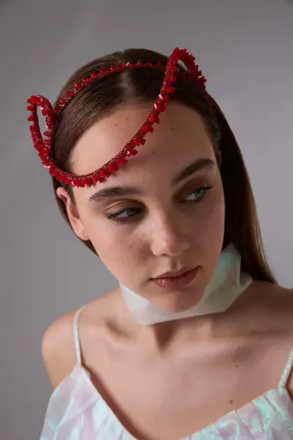 Gigi Henna Taç Henna Taç