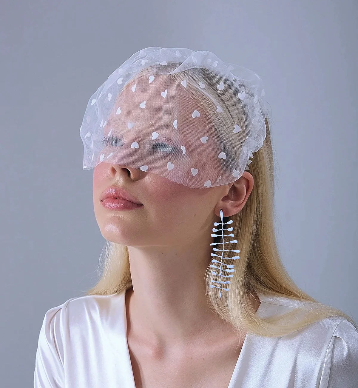 Love Whisper Vualet Taç