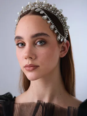 Faye Taç